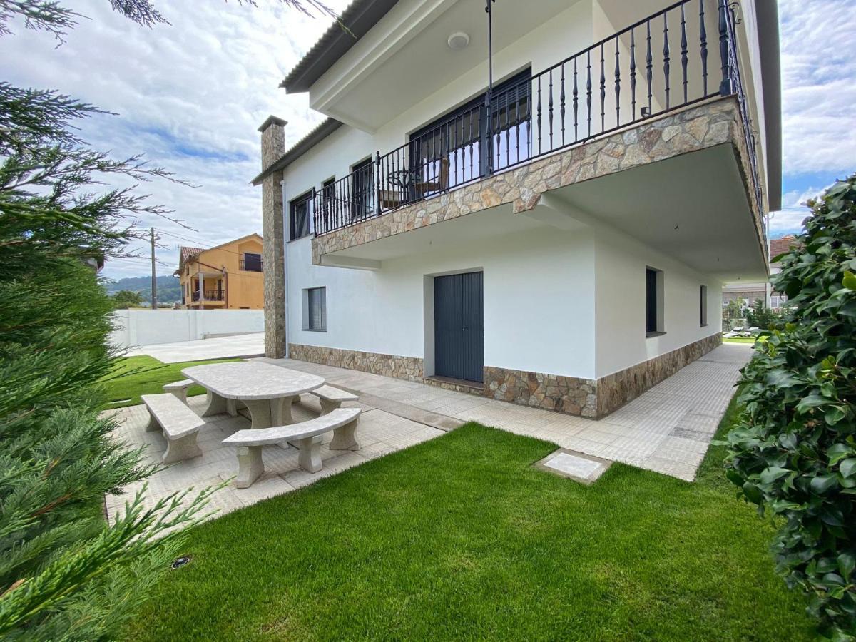 Apartamentos Turisticos Costa Celeiro: Portomaior, Agrelo, Covelo Lapaman Bueu Exterior photo